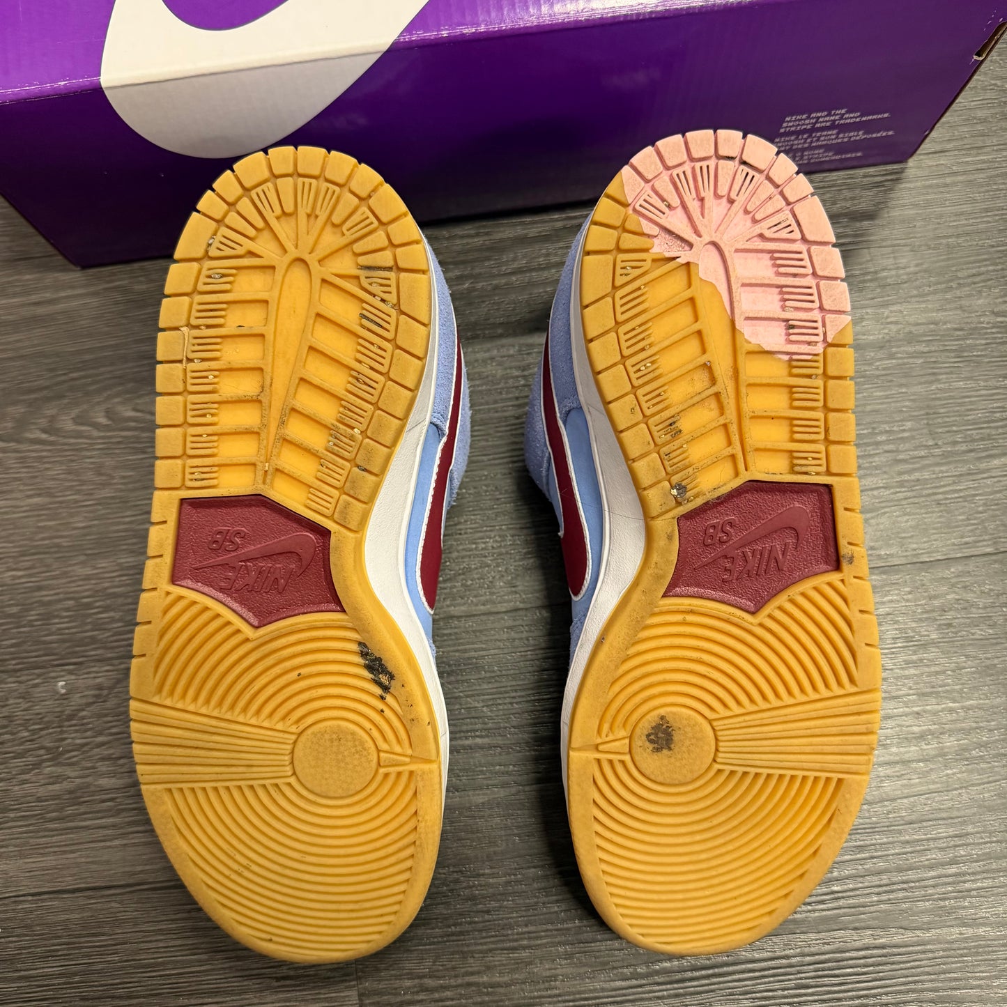 Nike SB Dunk Low Philadelphia Phillies U7