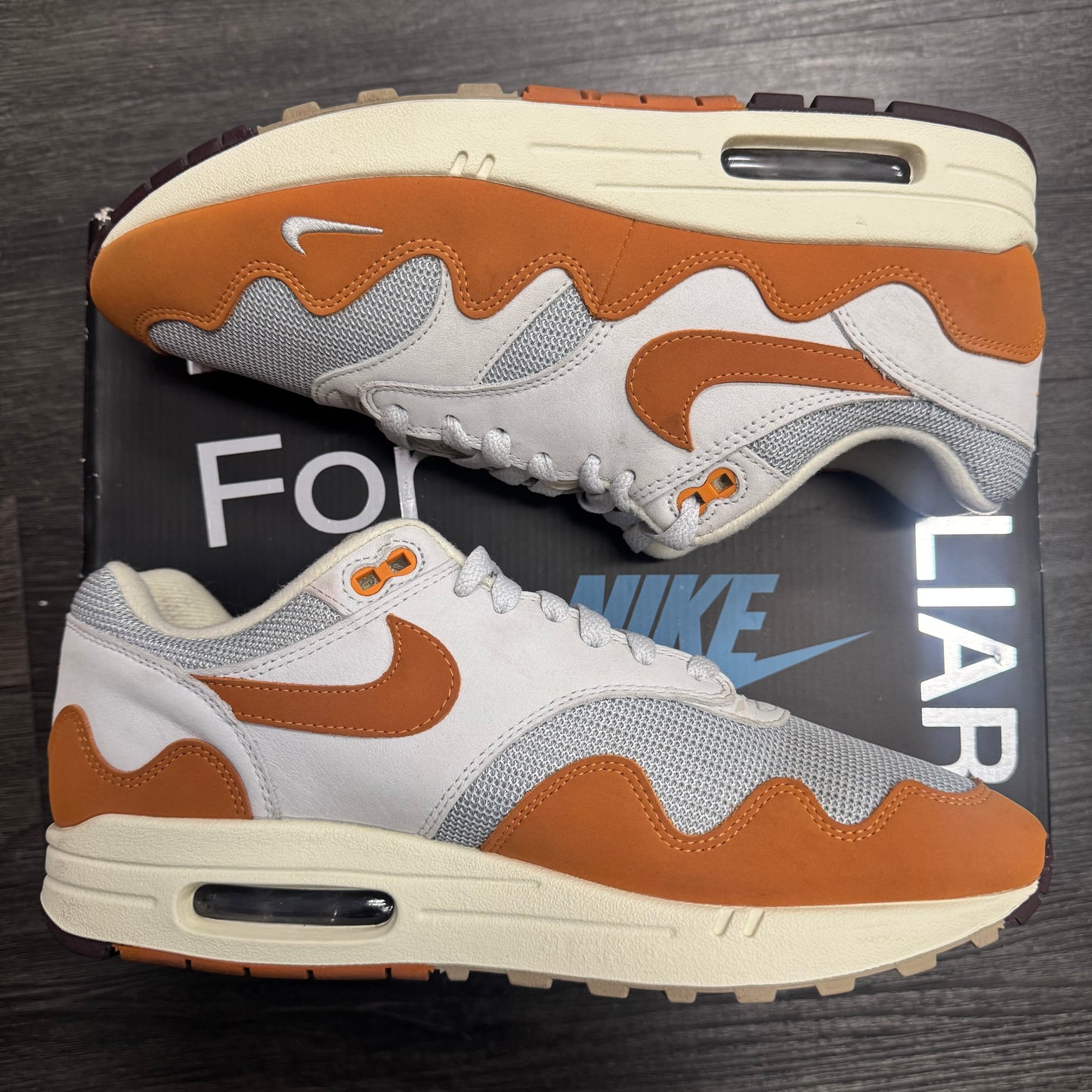Nike Air Max 1 Patta Monarch U10