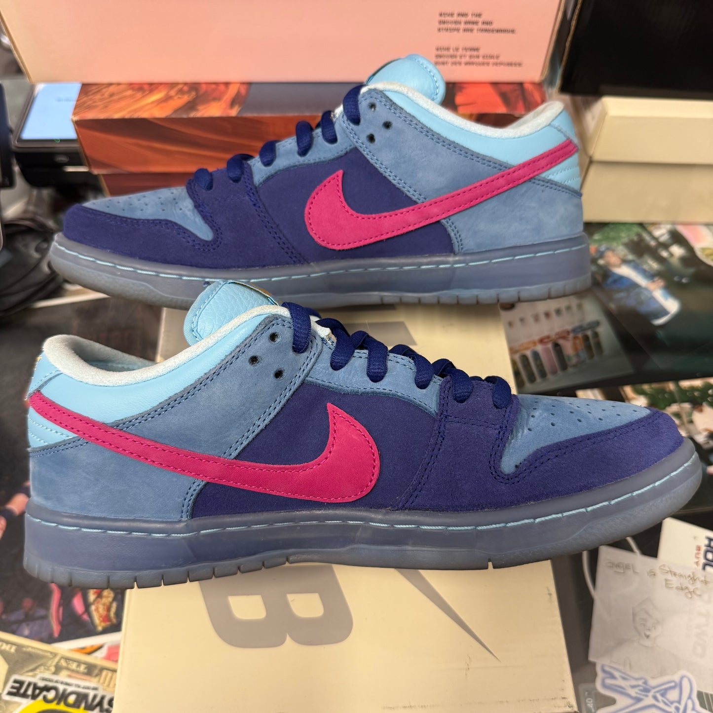 Nike SB Dunk Low Run The Jewels U9