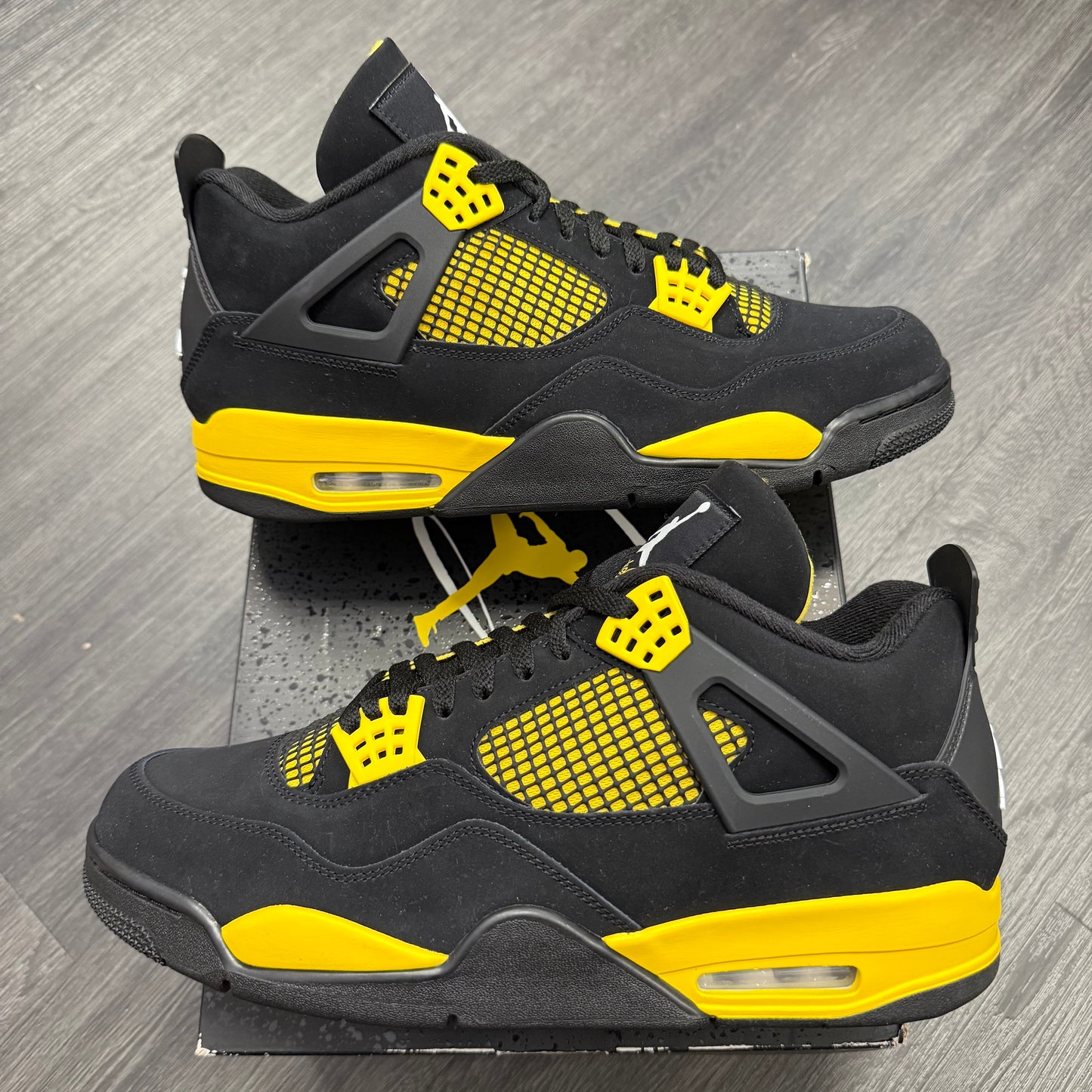 Jordan 4 Retro Thunder U13