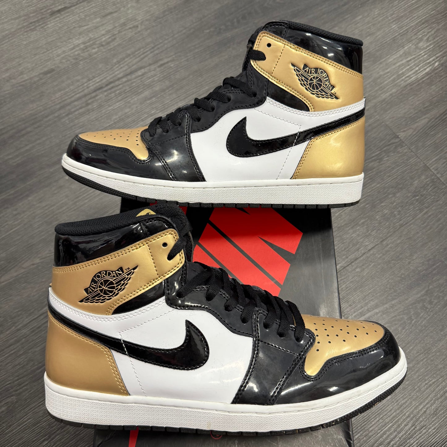Jordan 1 Retro NRG Gold Toe U