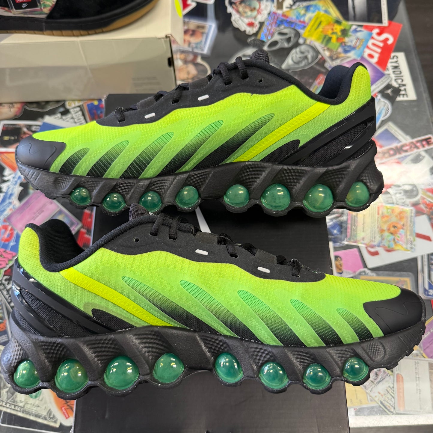 Nike Air Max Dn8 Black Green Strike