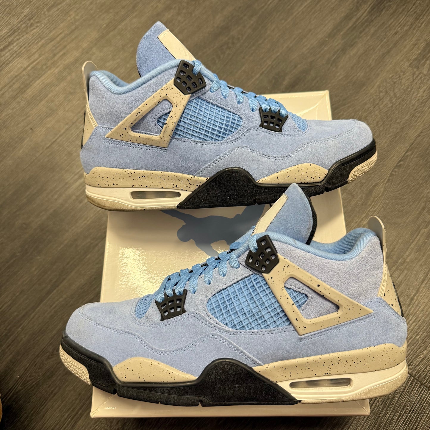 Jordan 4 Retro University Blue U10.5