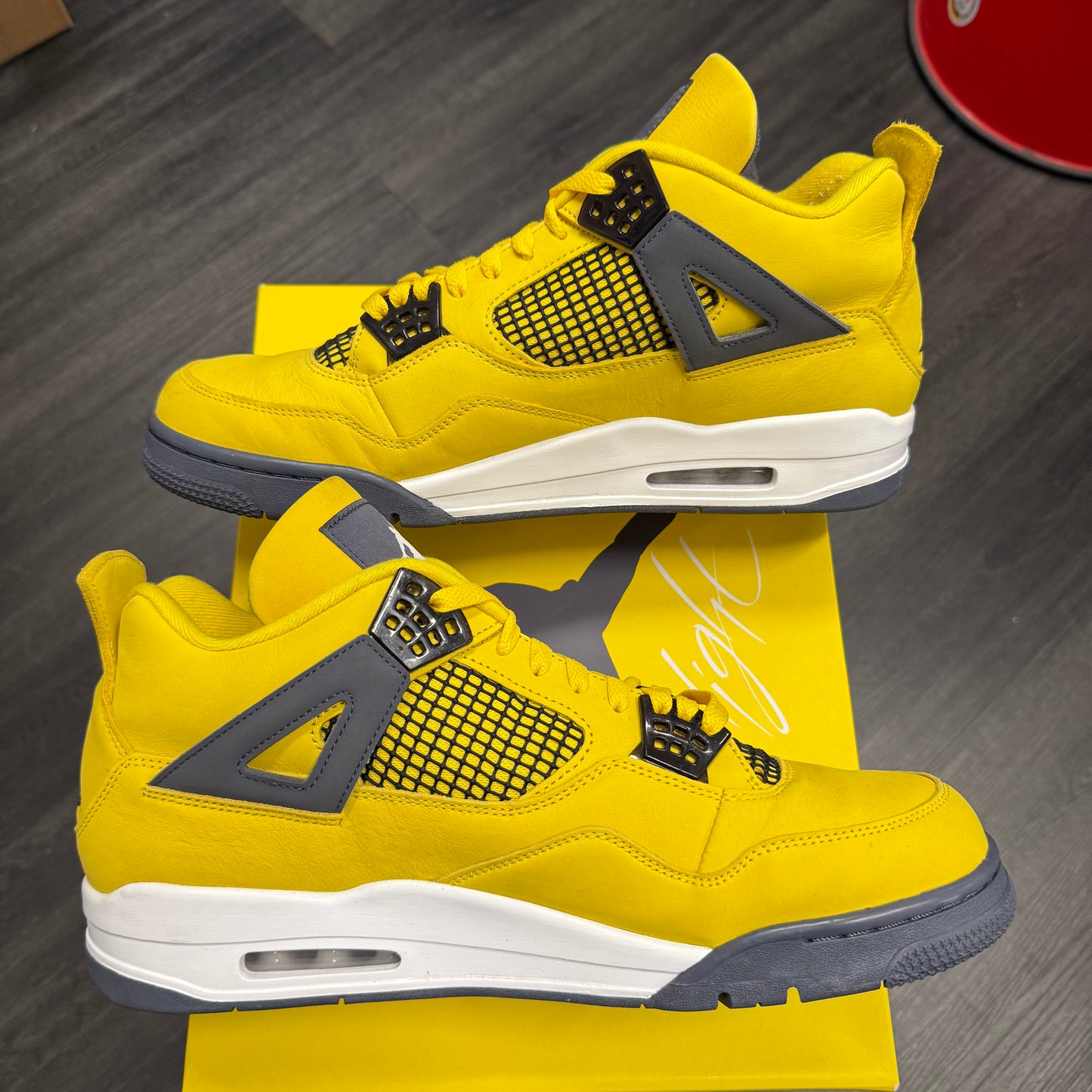 Jordan 4 Retro Lightning 2021 U13