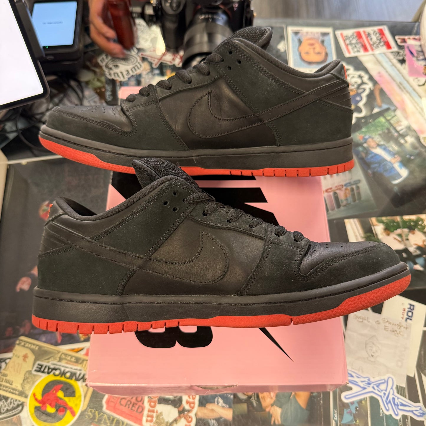 Nike SB Dunk Low Black Pigeon