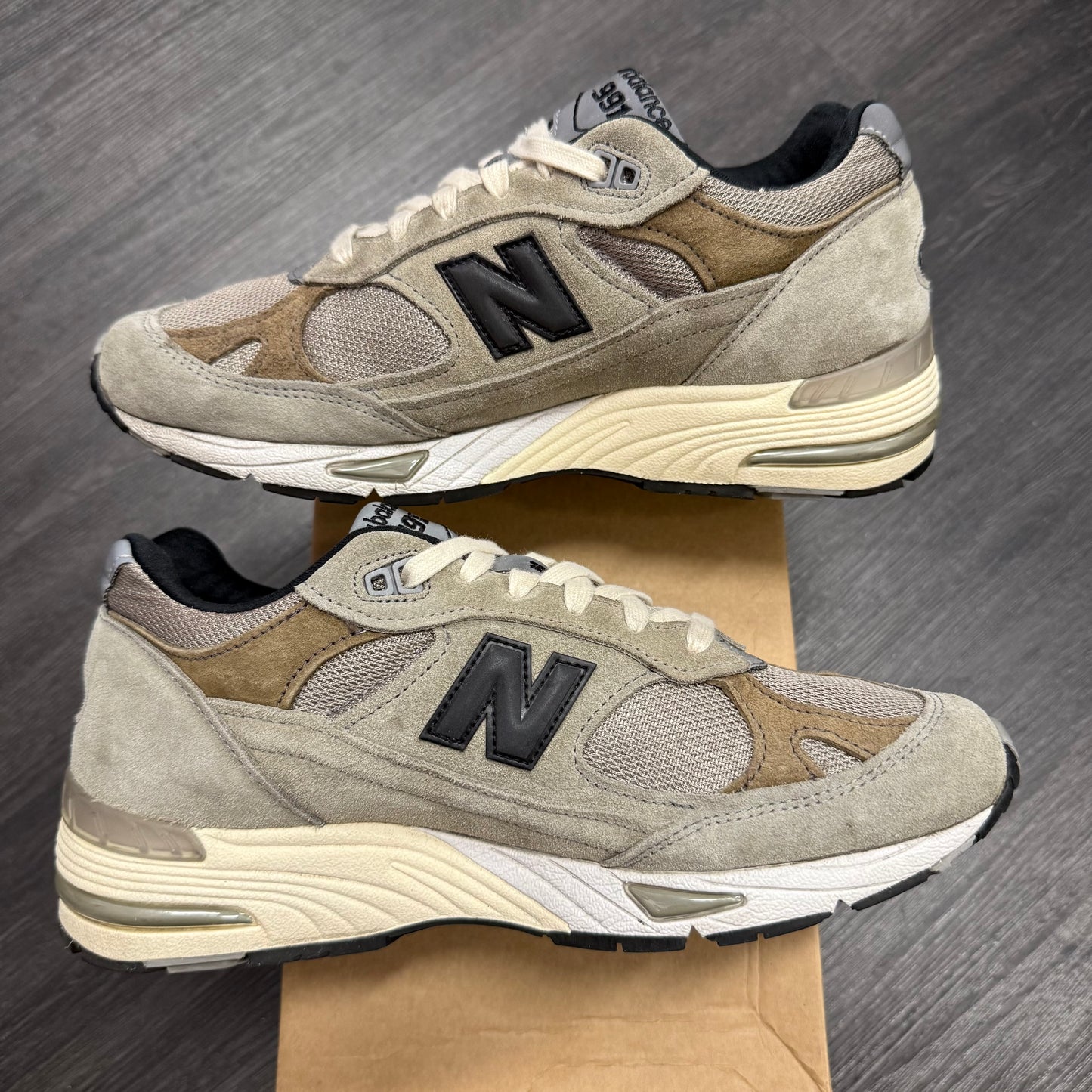 New Balance 991 MiUK Jjjjound Grey Olive U8