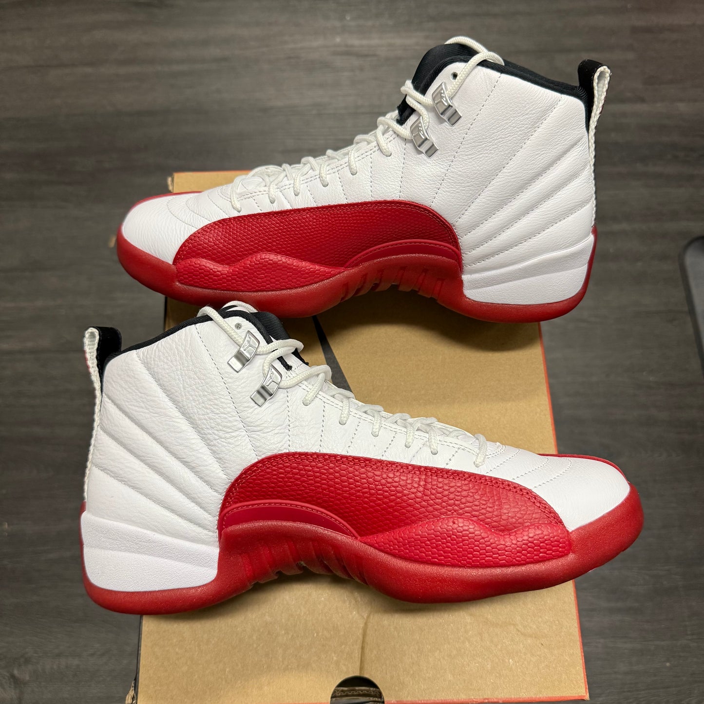 Jordan 12 Retro Cherry (2023) U10.5