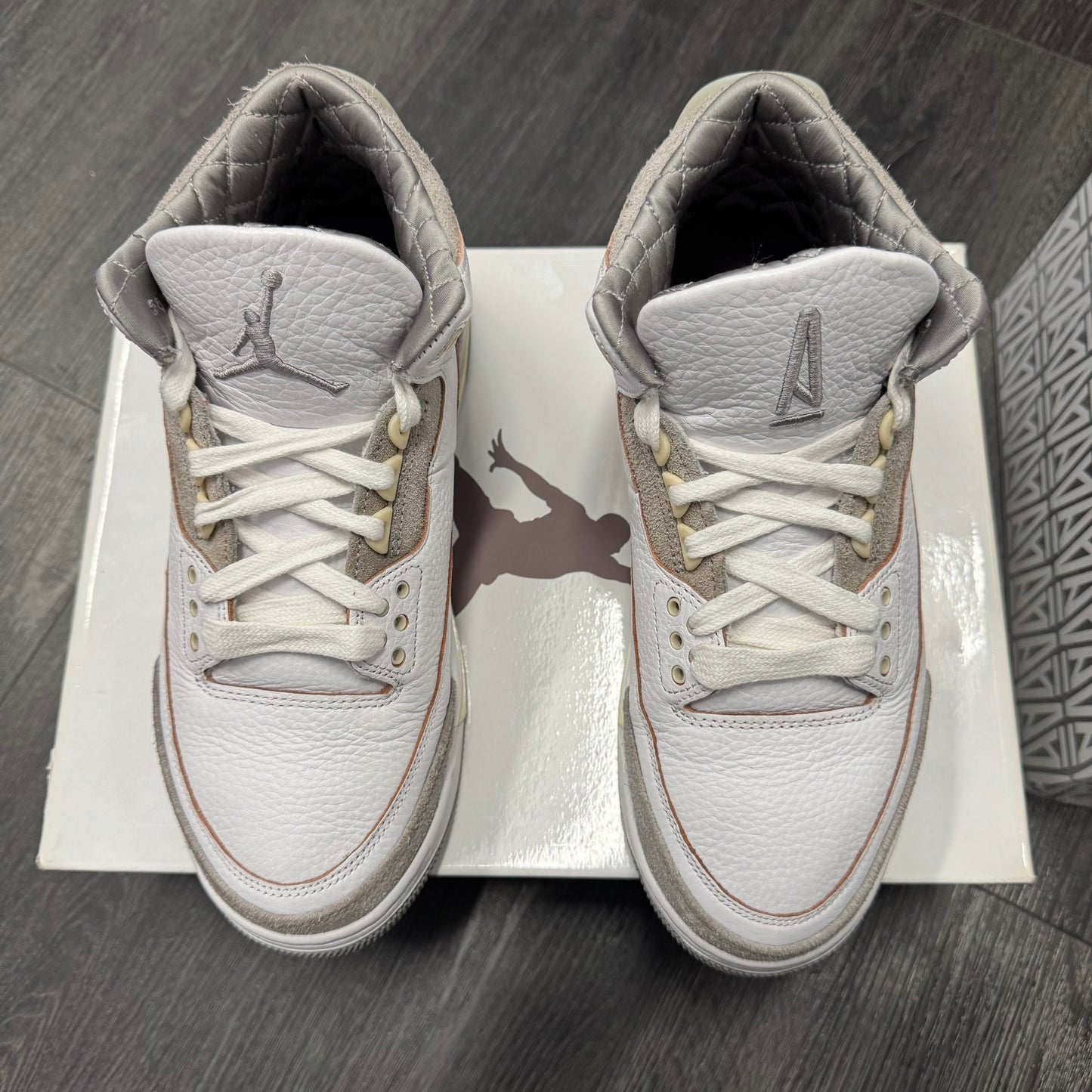 Jordan 3 Retro A Ma Maniere Women’s U9W