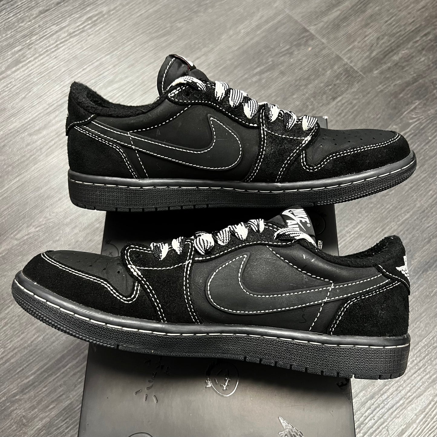 Jordan 1 Retro Low OG SP Travis Scott Black Phantom U8