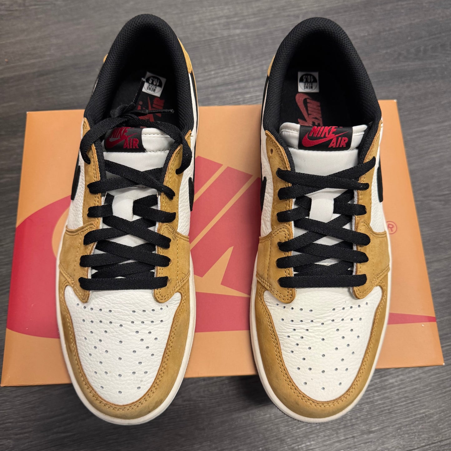 Jordan 1 Low OG Rookie of the Year