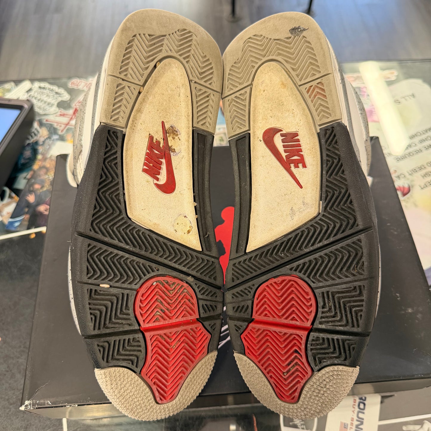 Jordan 4 Retro White Cement (2025) U9