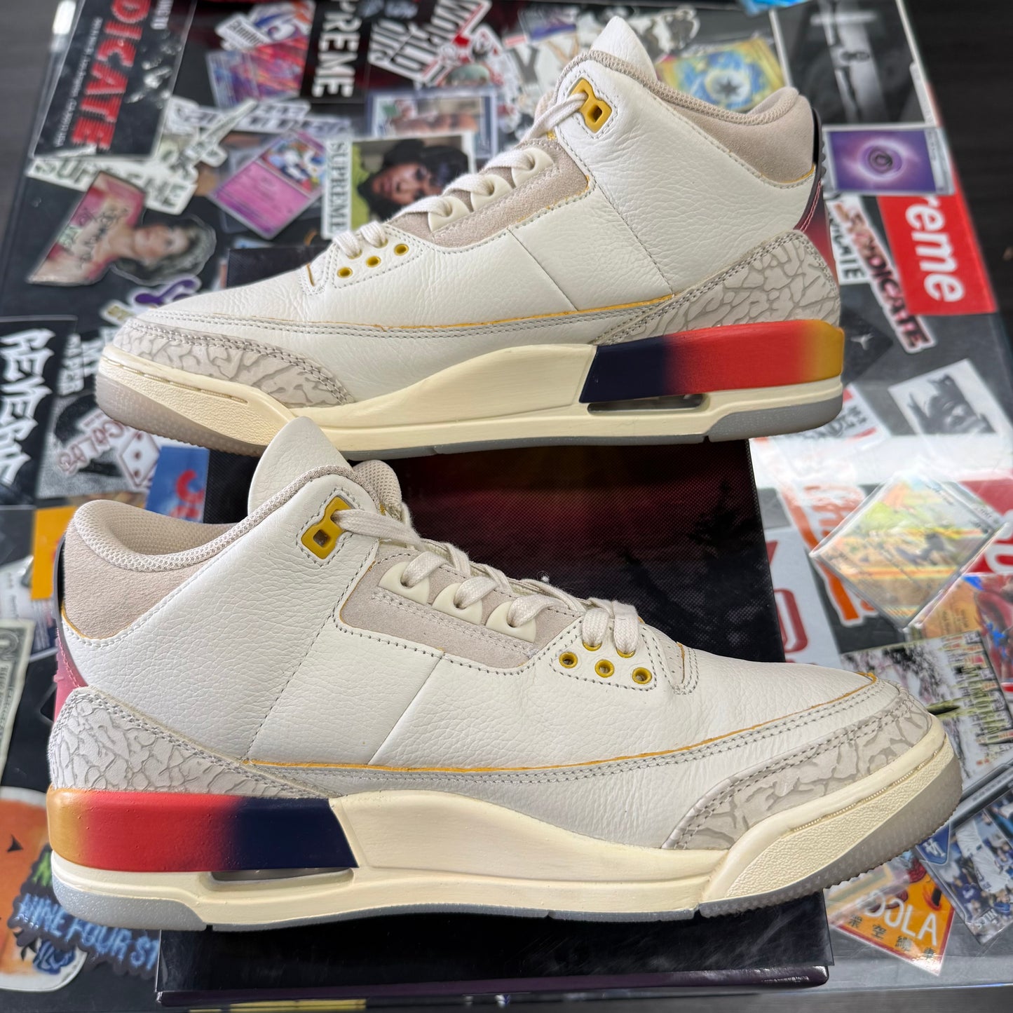 Jordan 3 Retro J Balvin Medellin Sunset U10
