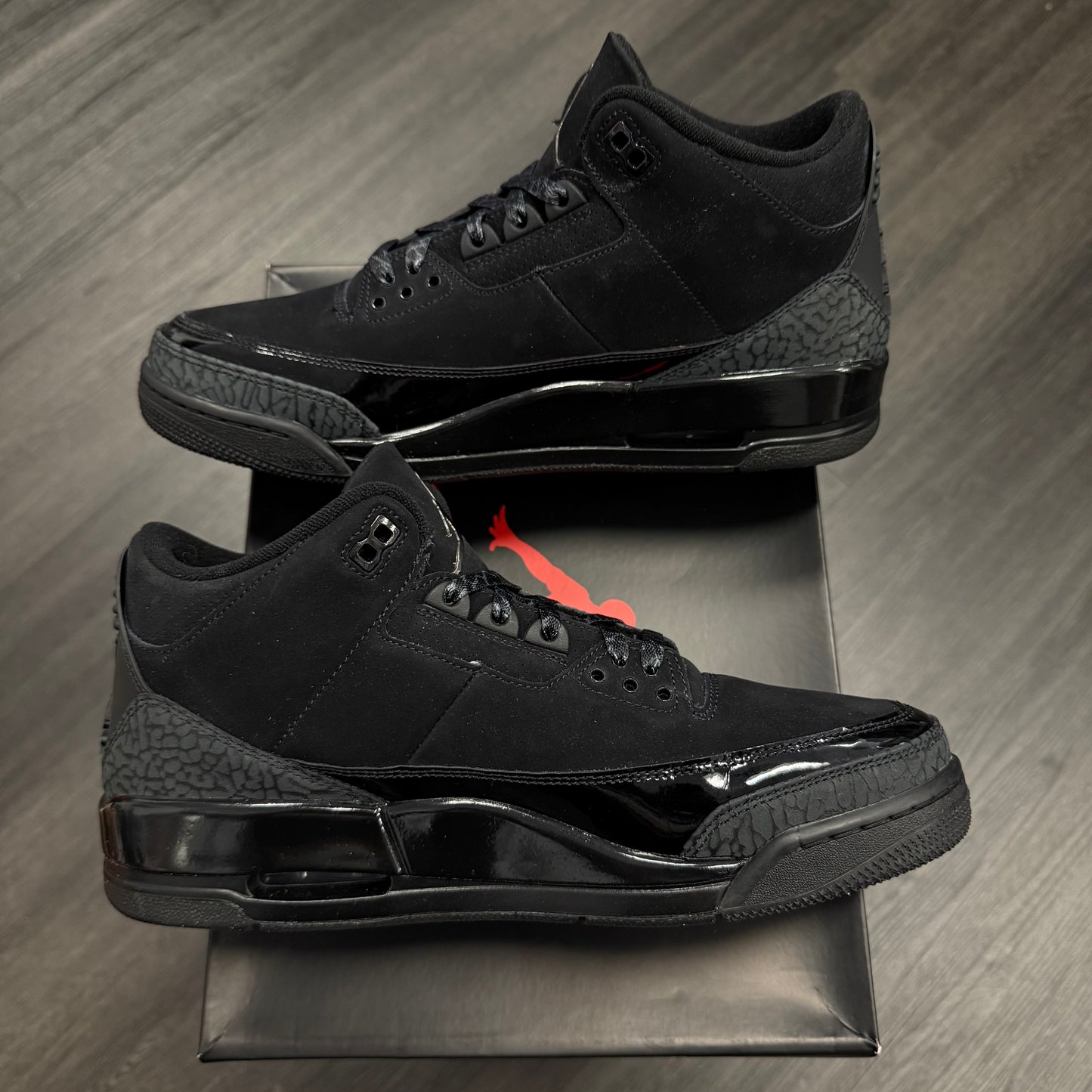Jordan 3 Retro Black Cat (2025) U