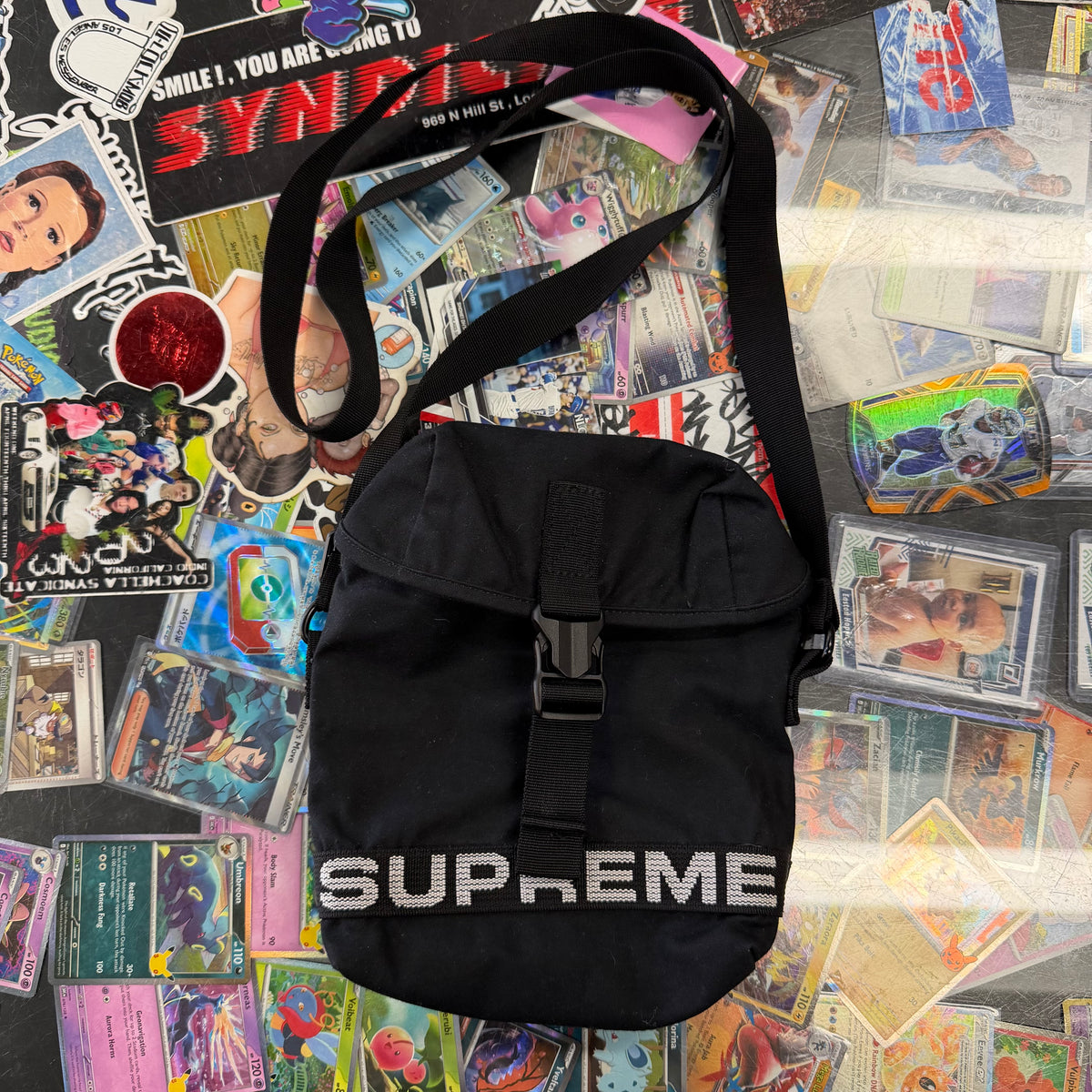Supreme Sidebag