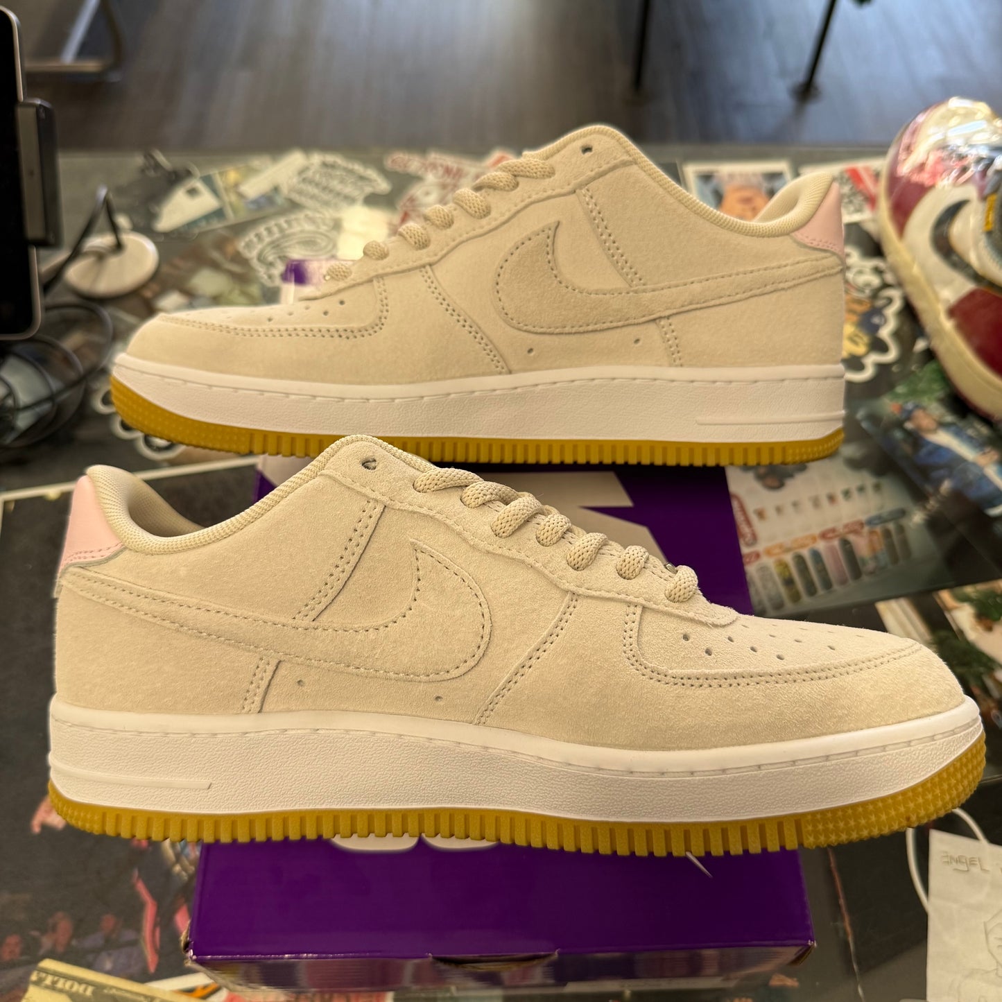 Nike Air Force 1 Low SB Light Orewood Brown Pink U8