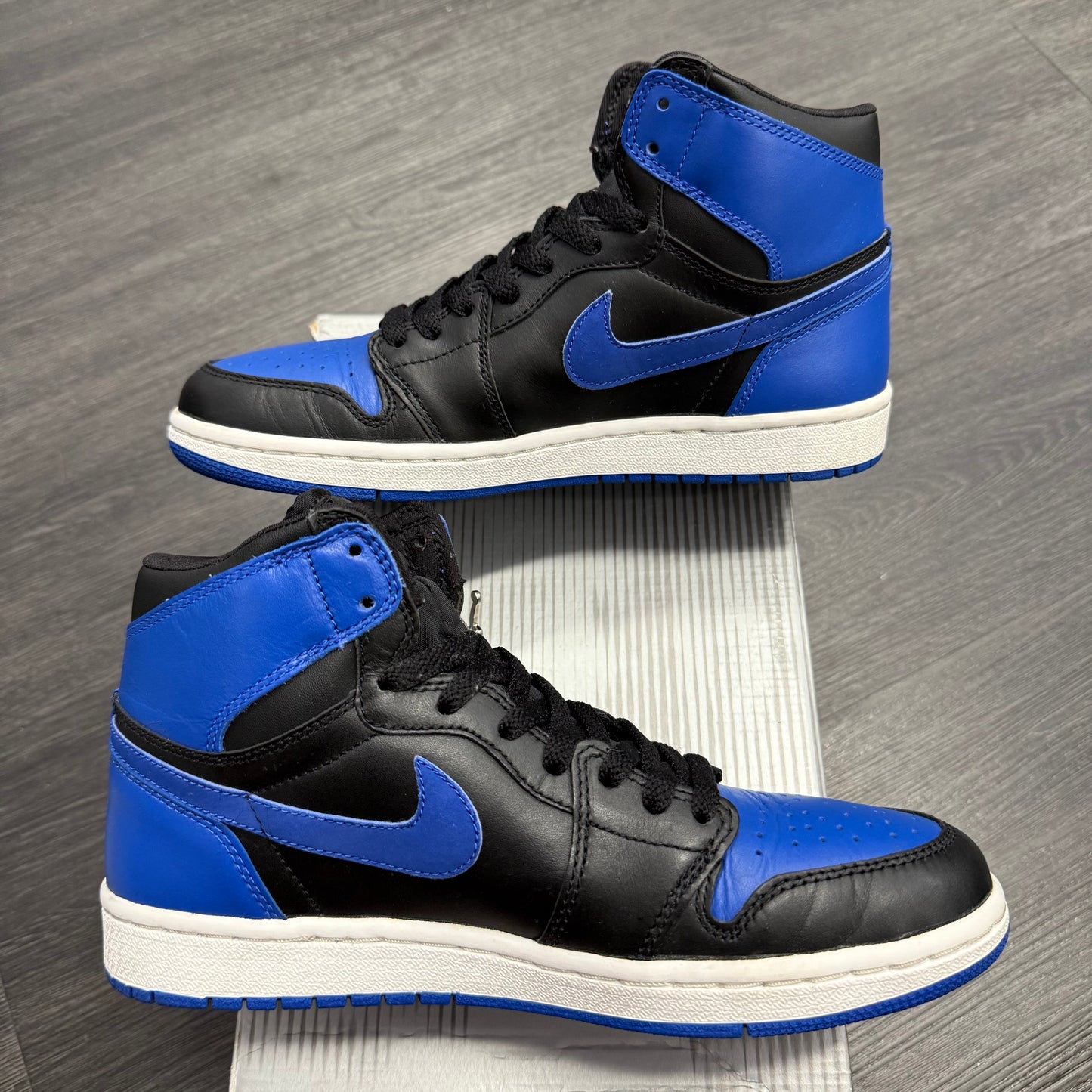 Jordan 1 Retro Black Royal Blue 2001