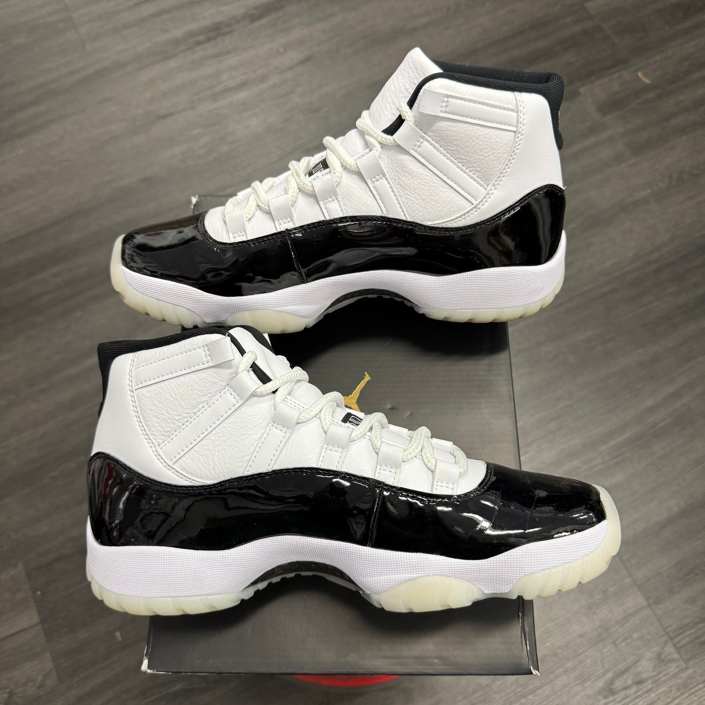 Jordan 11 Retro DMP Gratitude 2023 U9