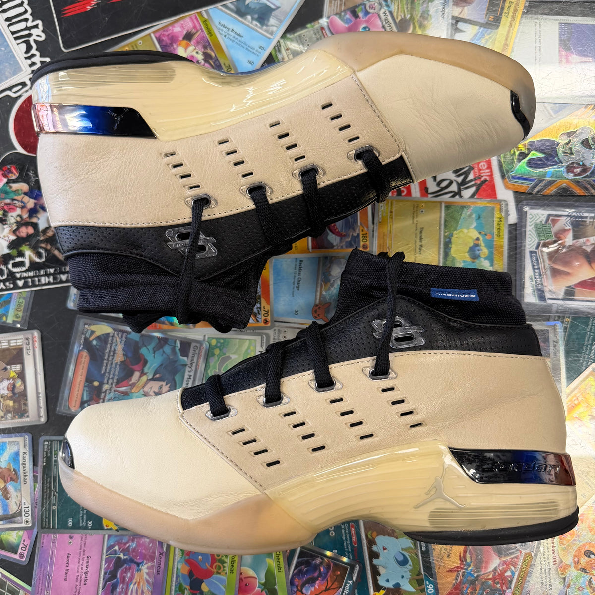 Jordan 17 Retro Low SP Infinite Archives U8.5