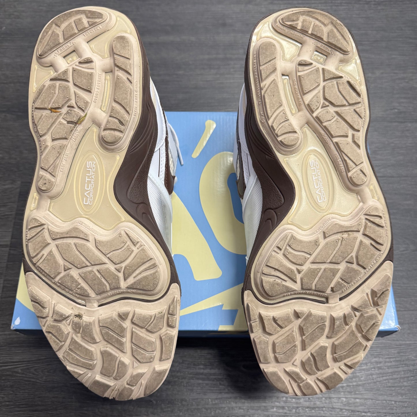 Nike Zoom Field Jaxx Travis Scott Light Chocolate U9.5