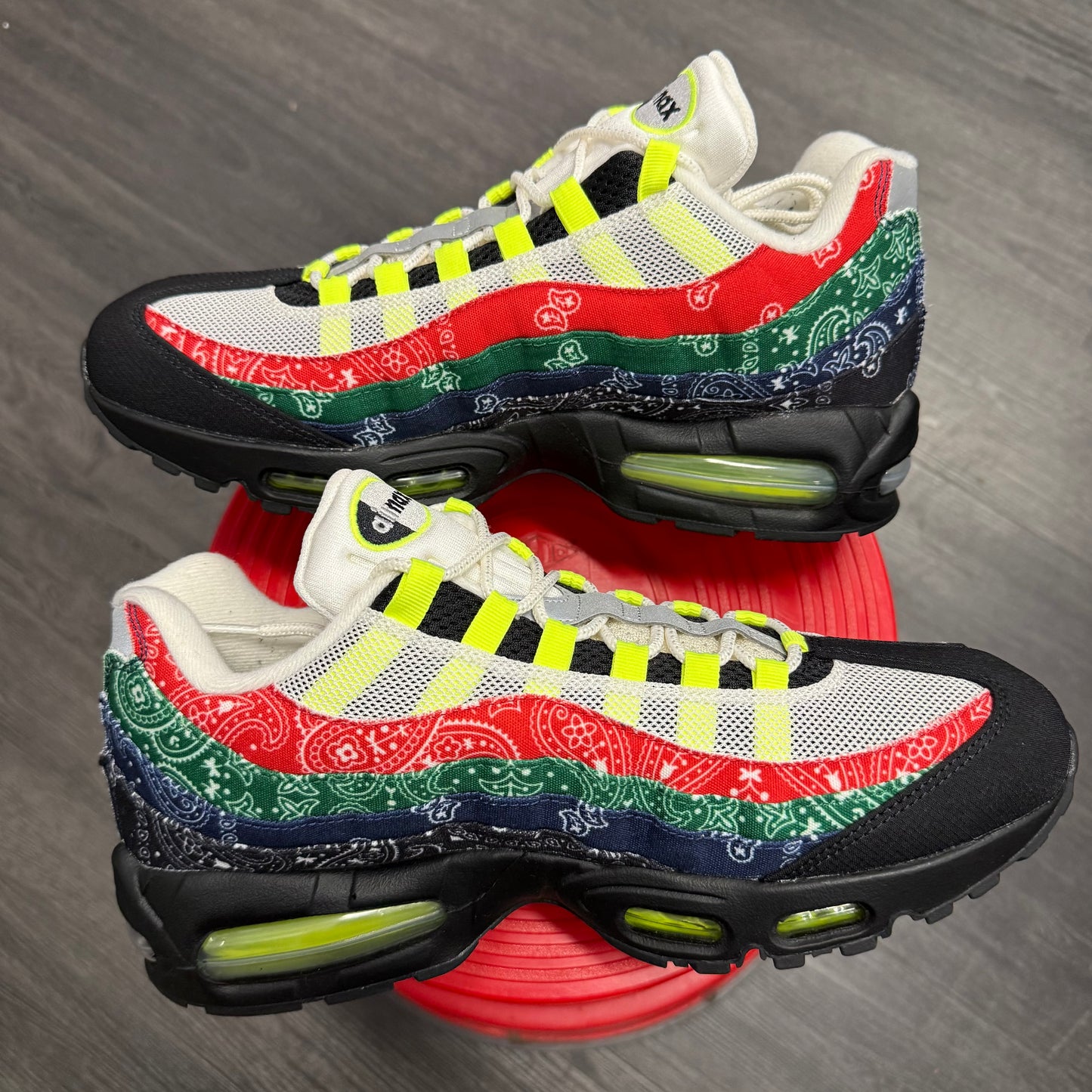 Nike Air Max 95 OG Big Bubble Neon Paisley Bandana