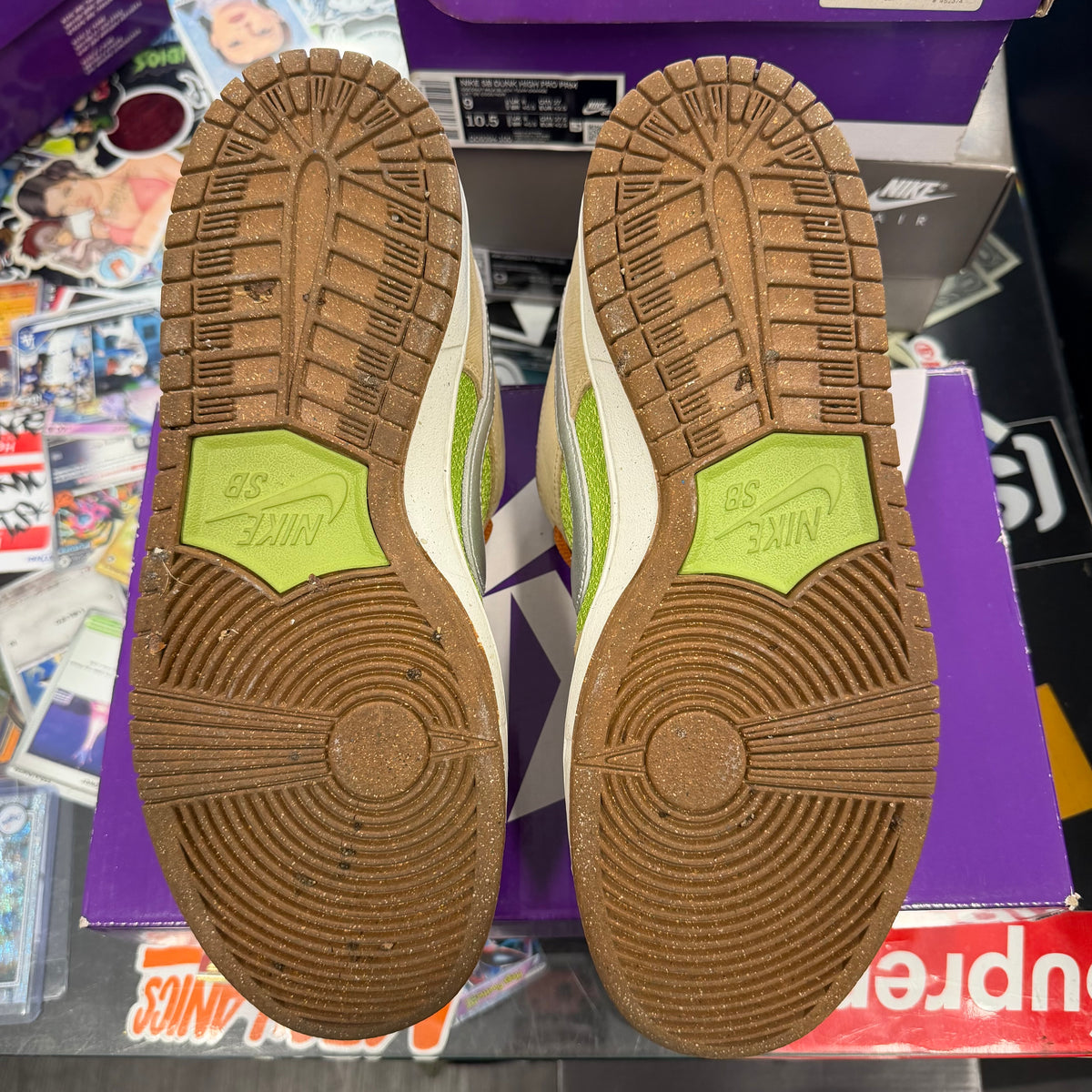 Nike SB Dunk Low Escargot U9
