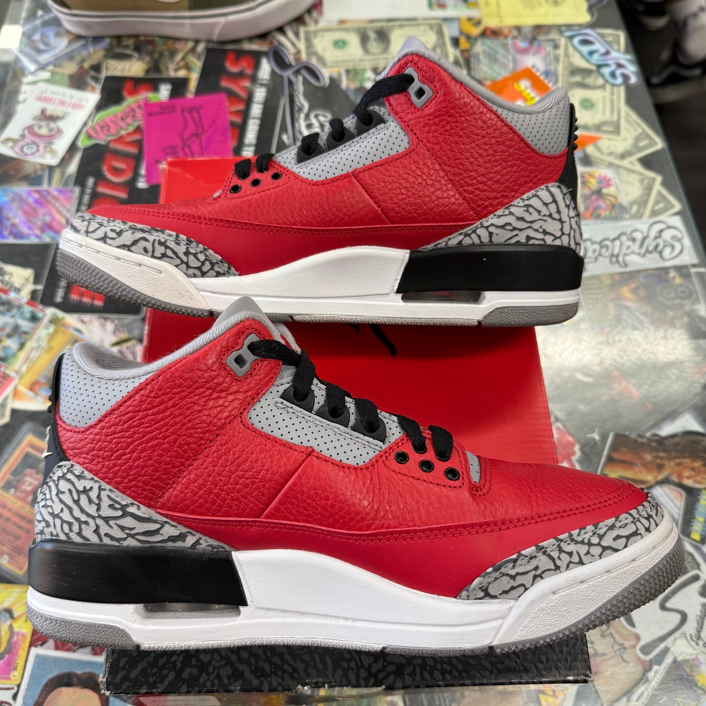 Jordan 3 Retro SE Unite