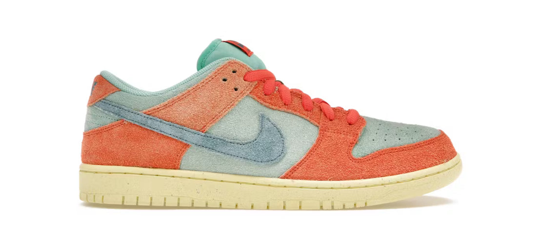 Nike SB Dunk Low Orange Emerald Rise