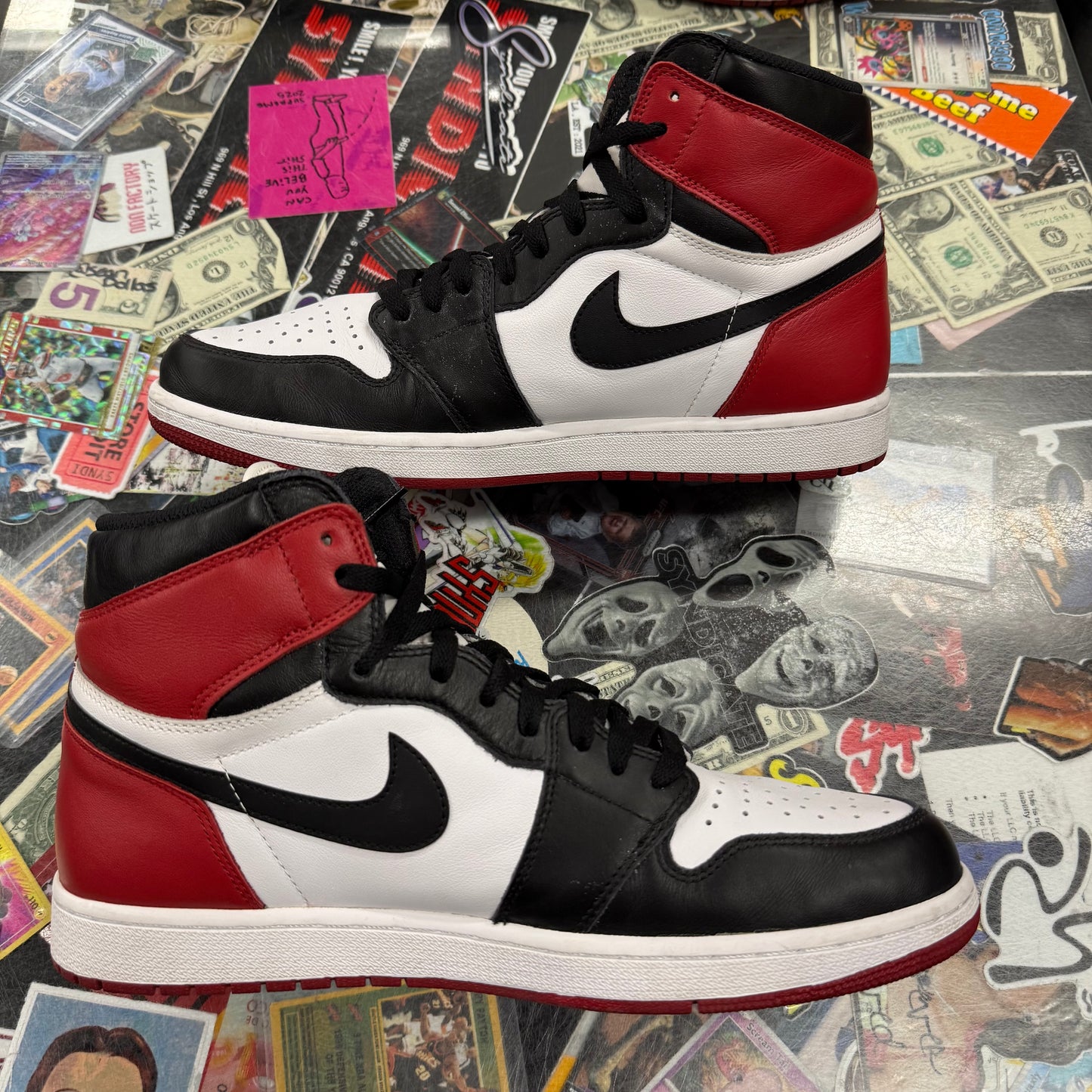 Jordan 1 Retro Black Toe 2016 U