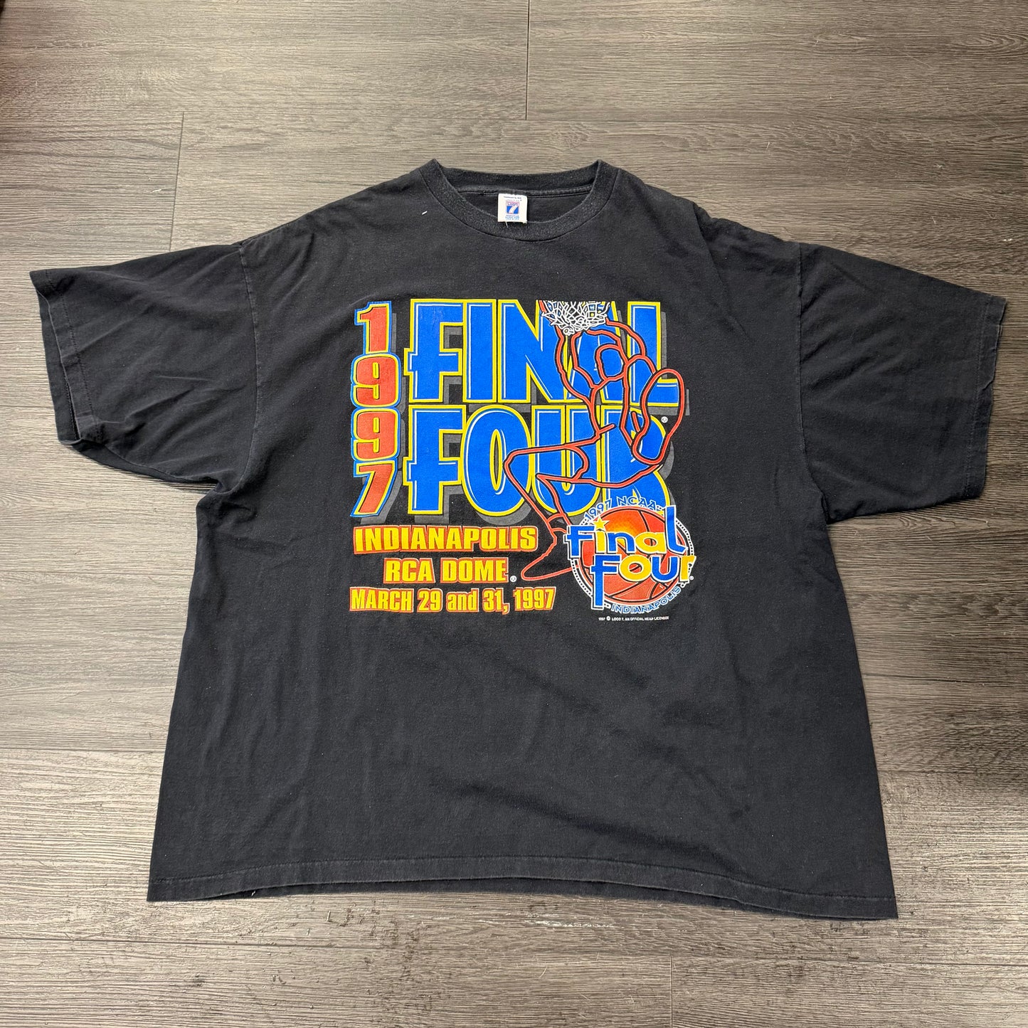 Vintage Finał Four 1997 Tee