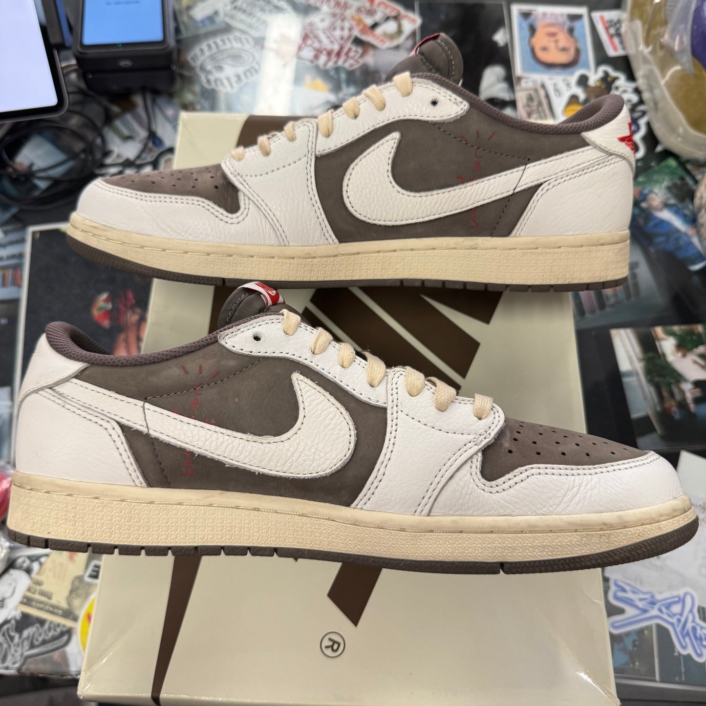 Jordan 1 Retro Low Travis Scott Reverse Mocha U10.5