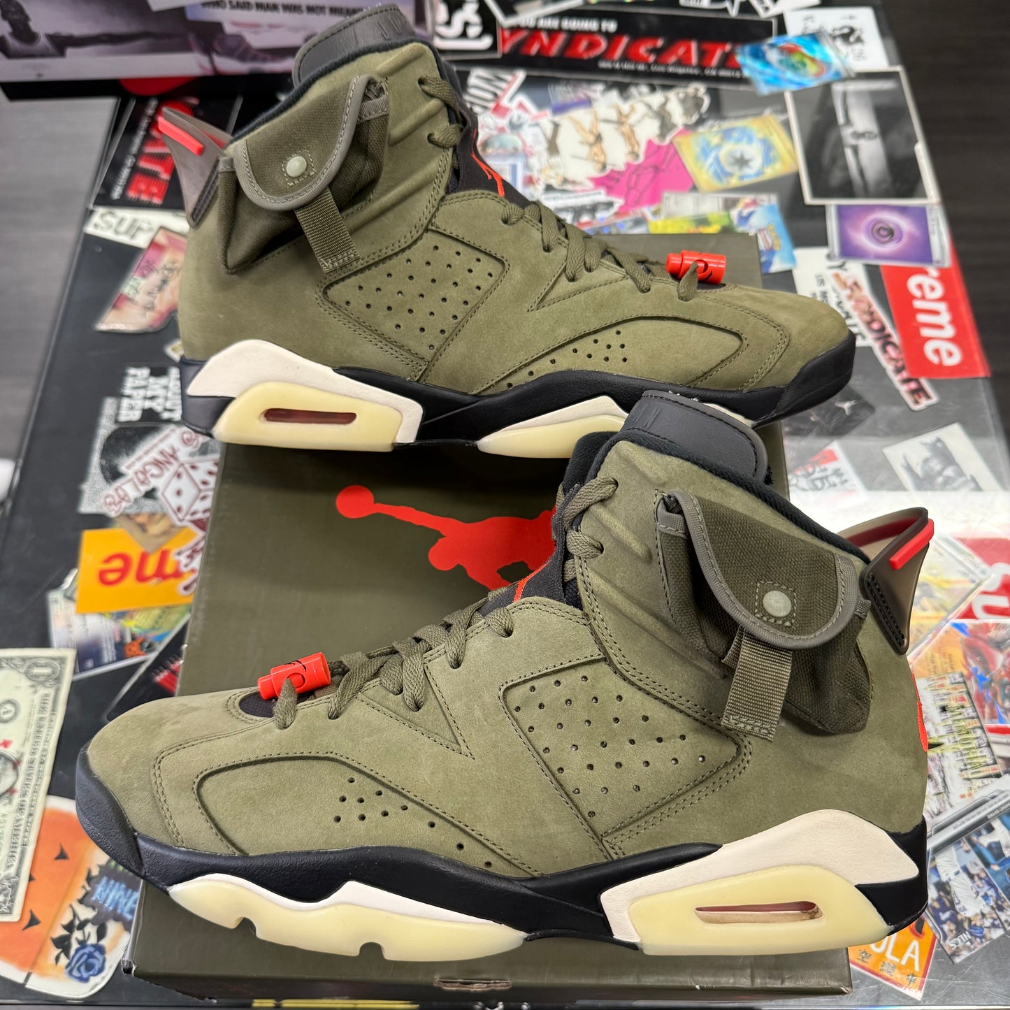 Jordan 6 Retro Travis Scott U11.5