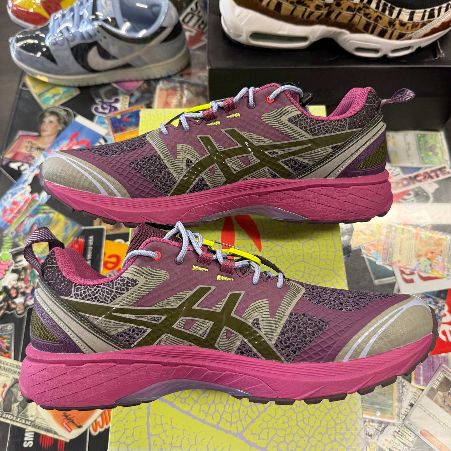ASICS Gel Terrain Up There