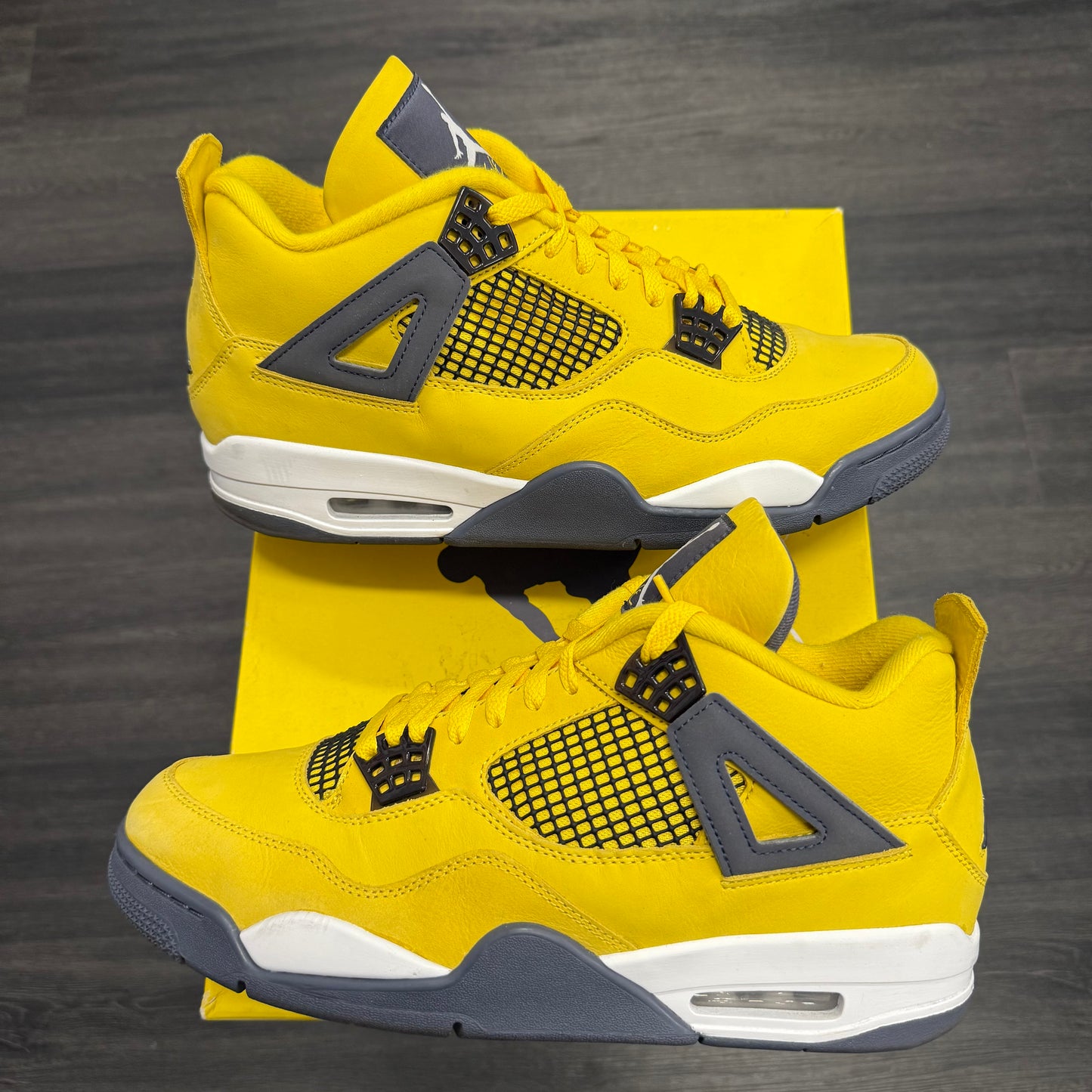 Jordan 4 Retro Lightning 2021 U11.5