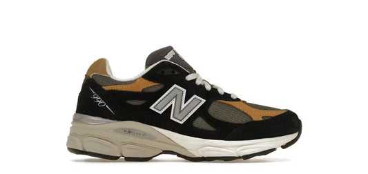 New Balance 990v3 MiUSA Black Tan