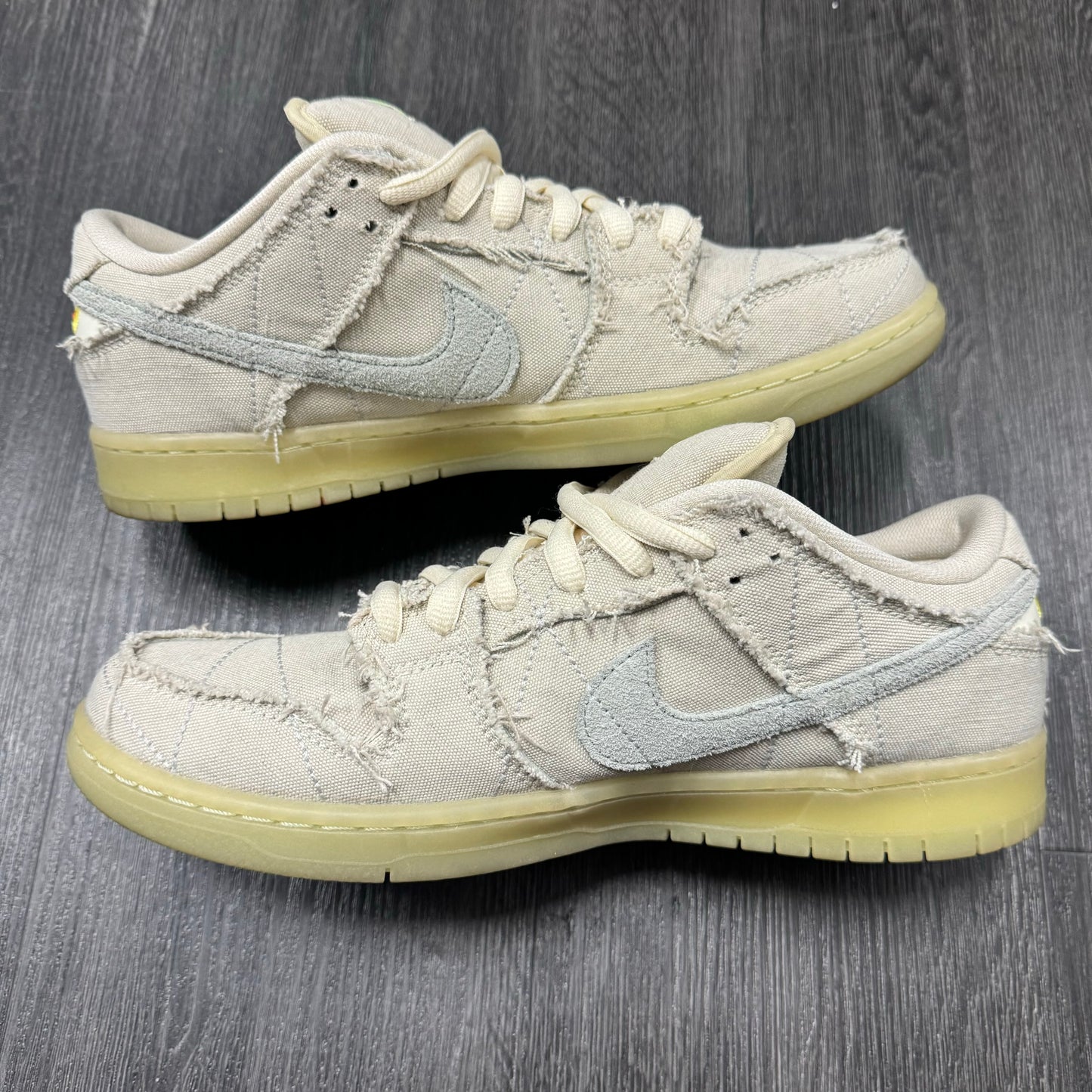 Nike SB Dunk Low Mummy U