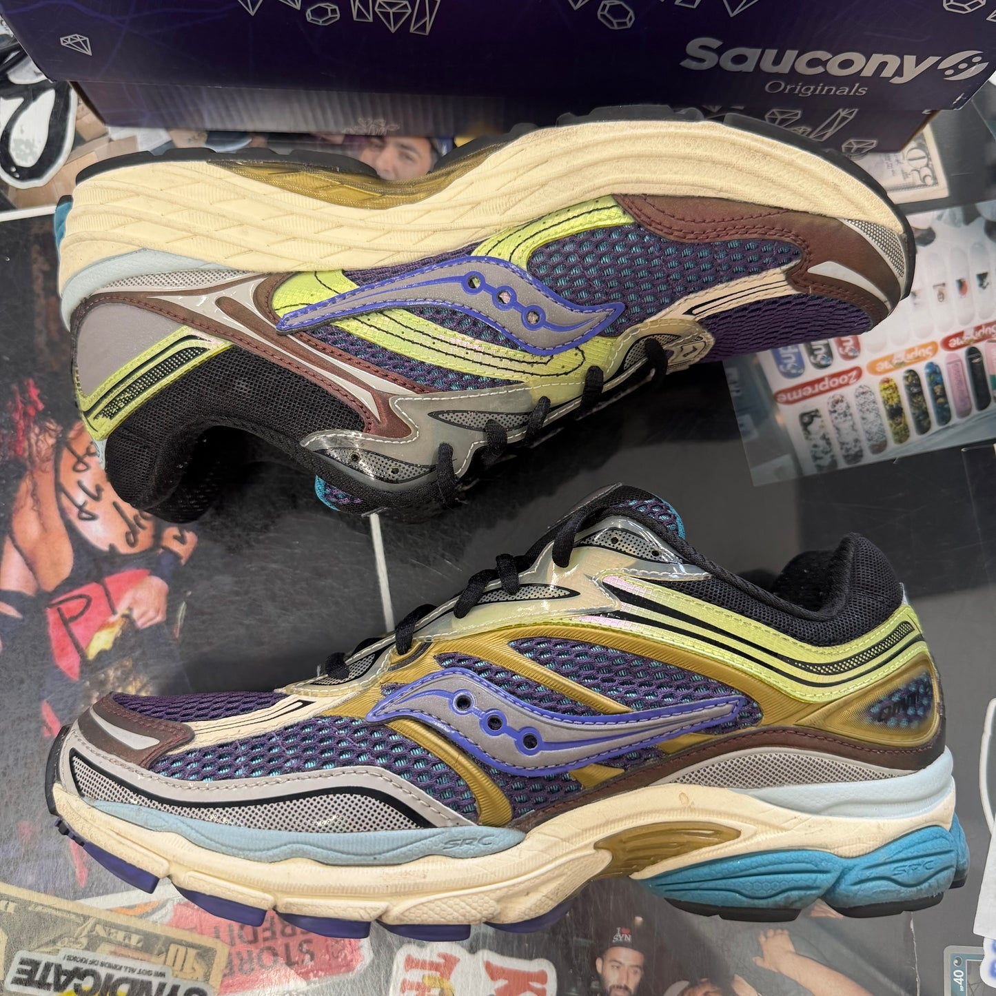 Saucony ProGrid Omni 9 Crystal Cave