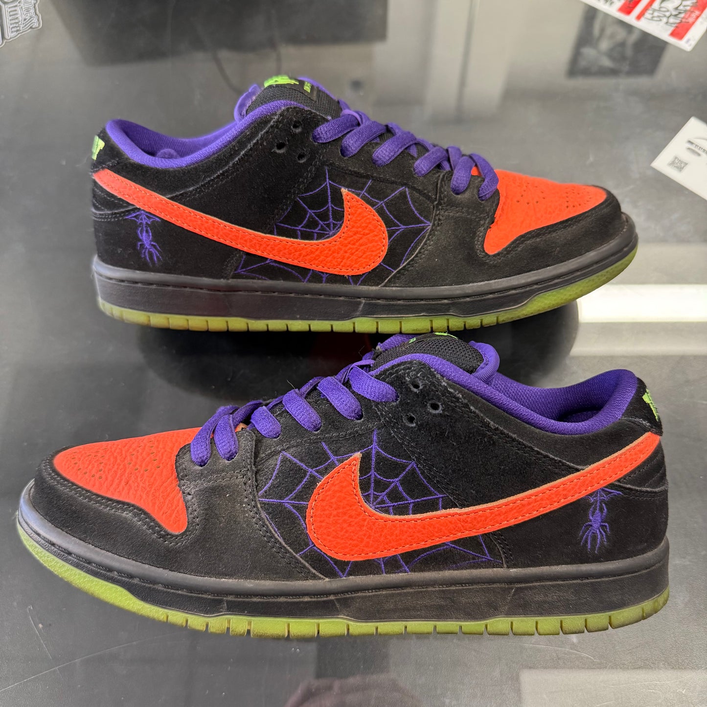 Nike SB Dunk Low Night Of Mischief U8