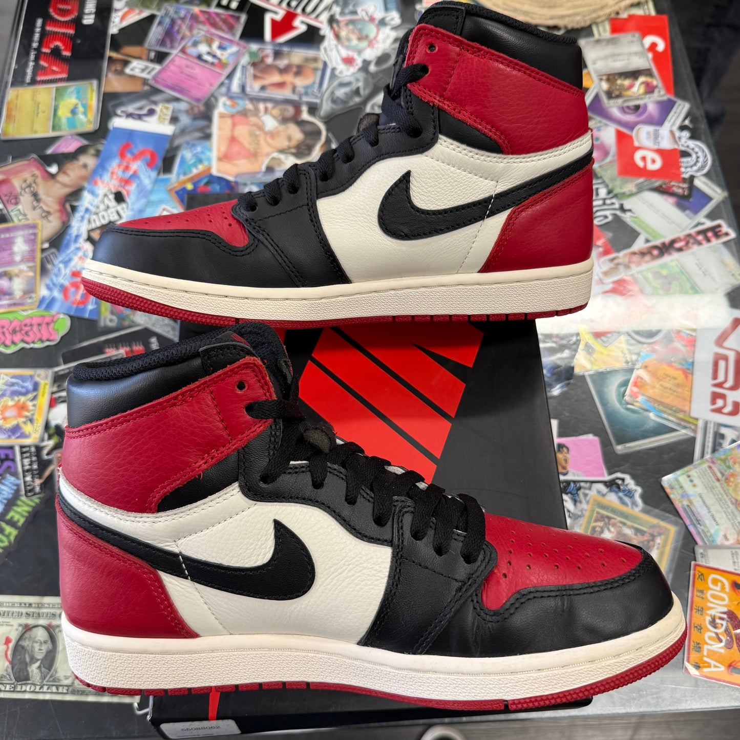 Jordan 1 Retro Bred Toe U8