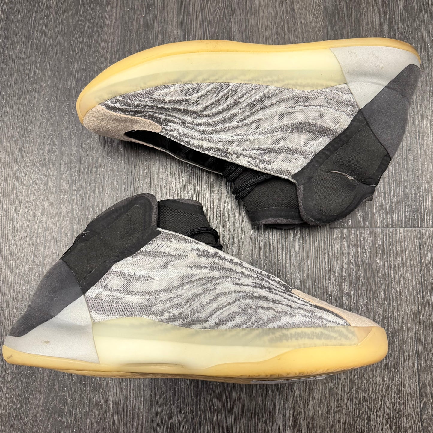 Adidas Yeezy QNTM Lifestyle