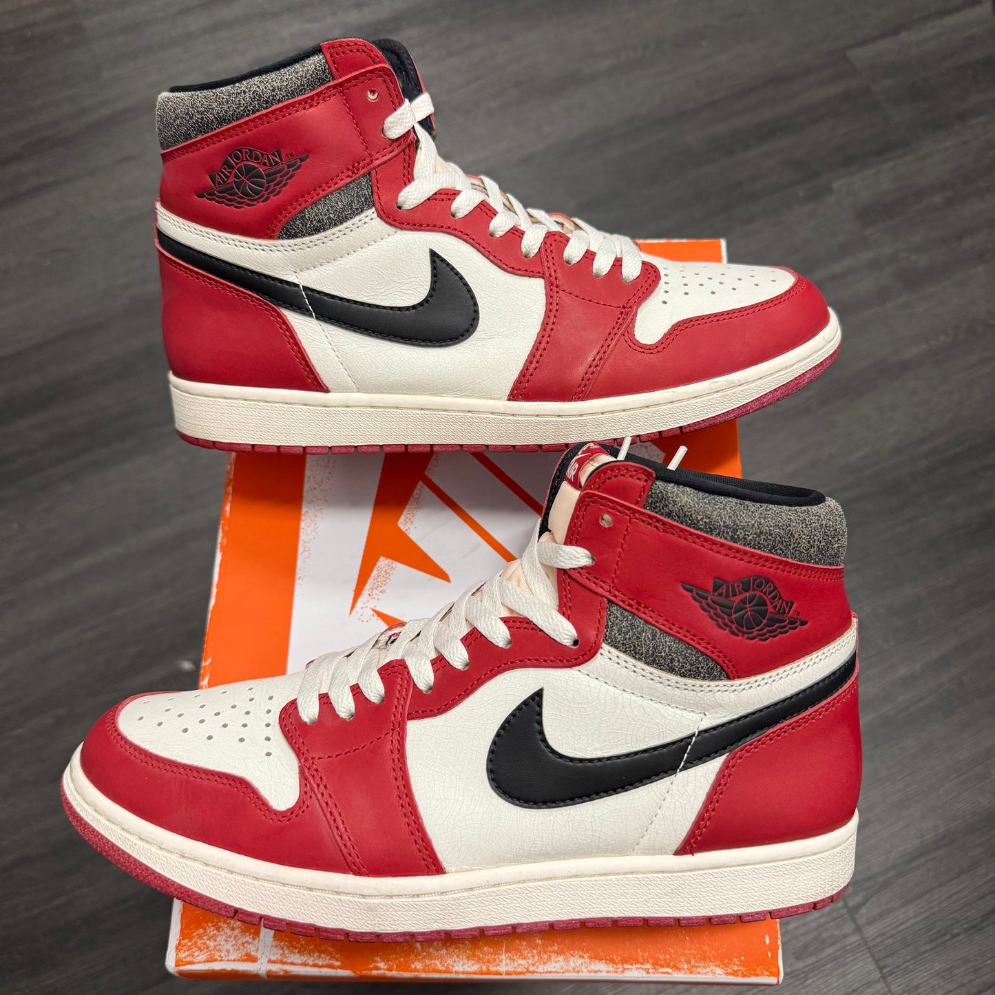 Jordan 1 Retro High Lost And Found U11.5