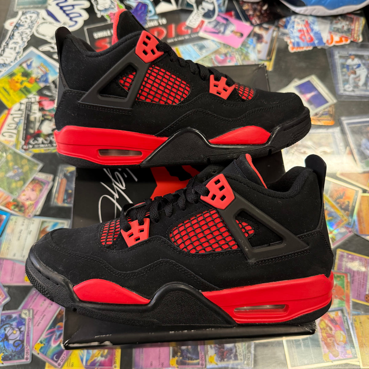 Jordan 4 Retro Red Thunder GS