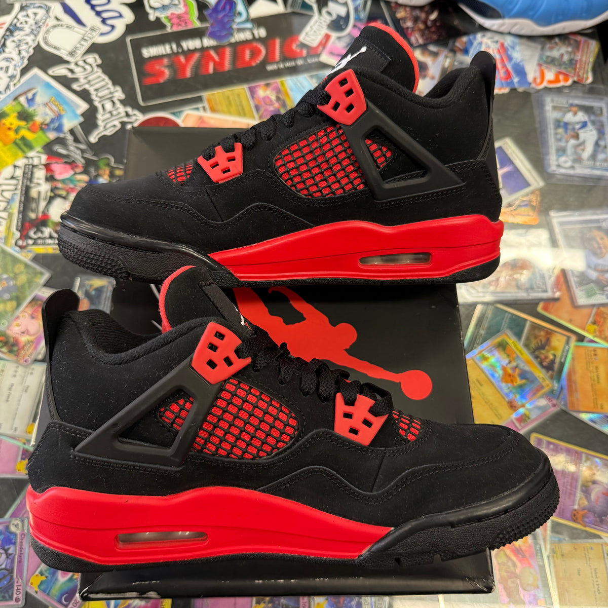 Jordan 4 Retro Red Thunder GS