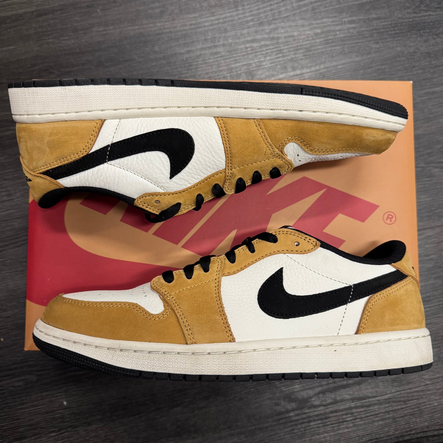 Jordan 1 Low OG Rookie of the Year