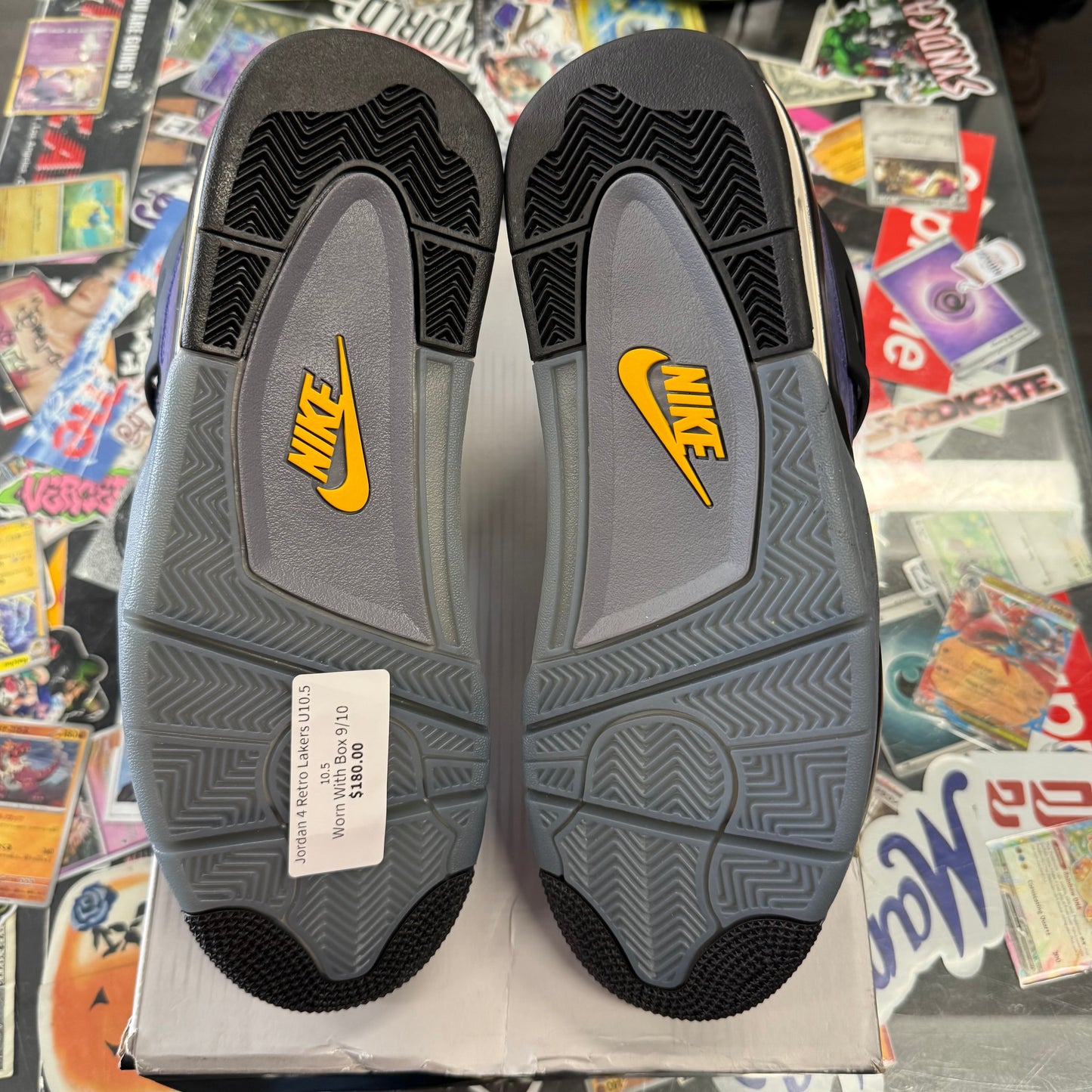 Jordan 4 Retro Lakers U10.5