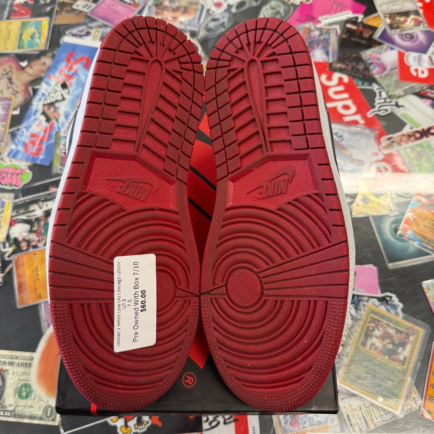 Jordan 1 Retro Low OG Chicago (2025) U7.5
