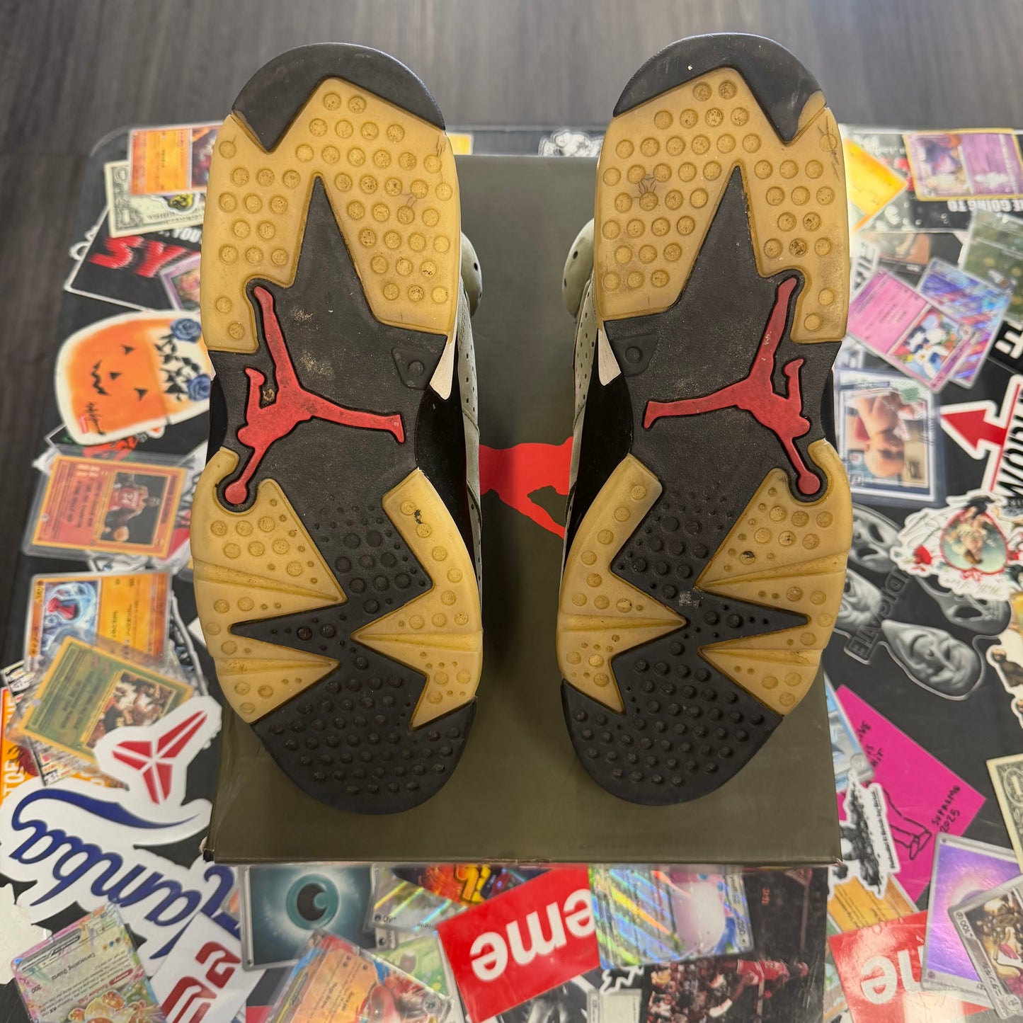Jordan 6 Retro Travis Scott U11