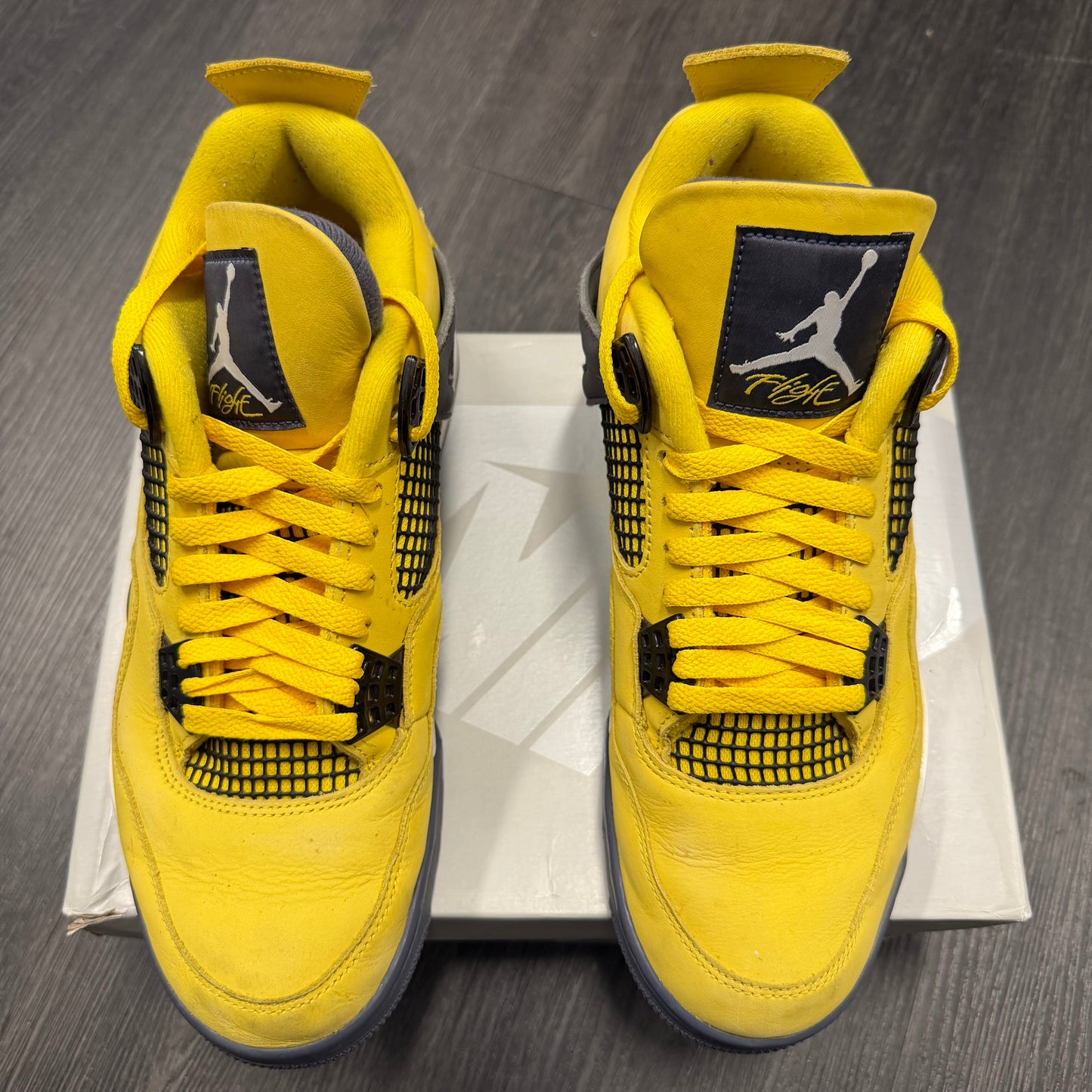 Jordan 4 Retro Lightning 2021 U9.5NB