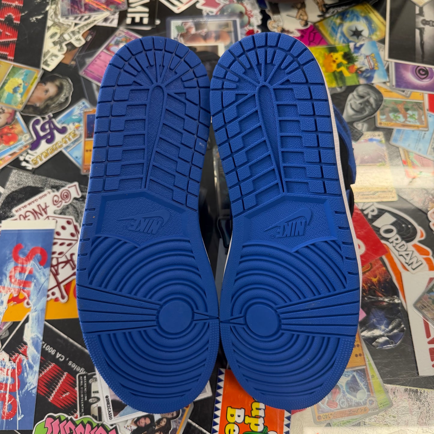 Jordan 1 retro Reimagined Royal U