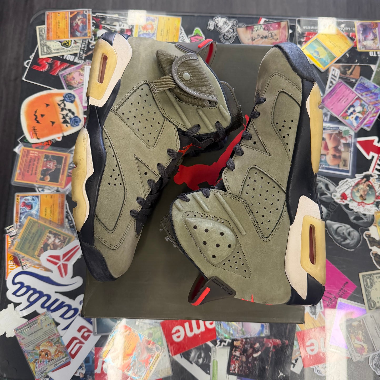 Jordan 6 Retro Travis Scott U11