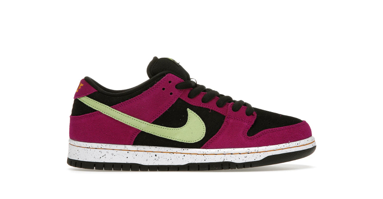 Nike SB Dunk Low ACG Terra